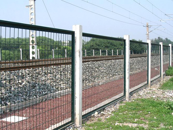 铁路护栏网图片1
